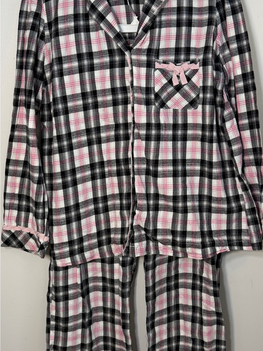 Victoria Secret plaid flannel pajama set large EUC black pink white bow details